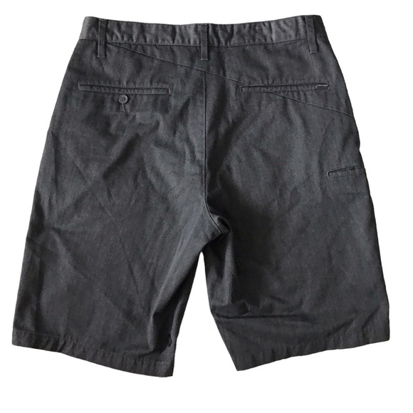 Volcom size 32 gray men’s shorts side pocket logo on back of leg - Picture 2 of 10